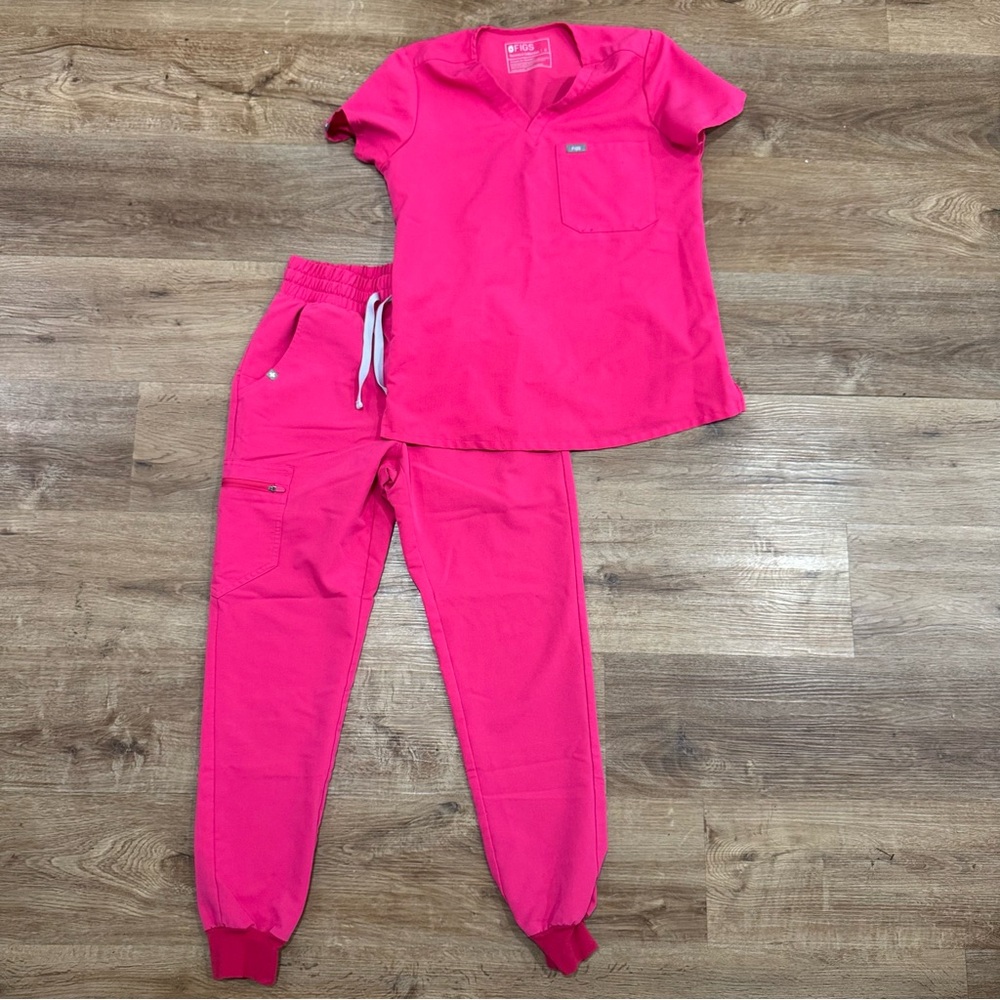 Figs Pink Track Pants & Joggers Set